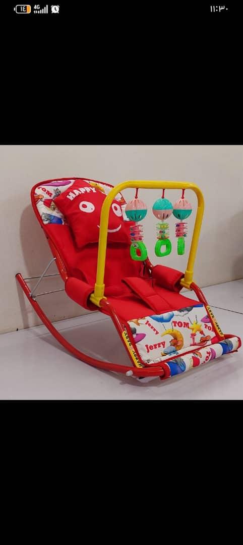 كرسي اطفال الهزاز الهندي