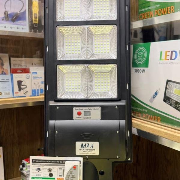 كشاف 6000w Max
