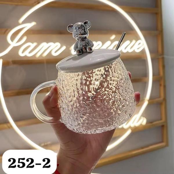 كوب زجاجي