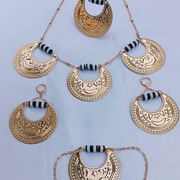 طقم قمر بوبا