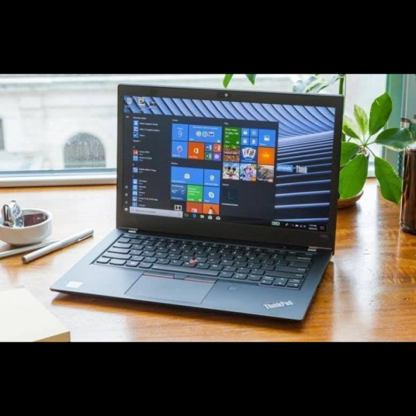 لابتوب Lenovo