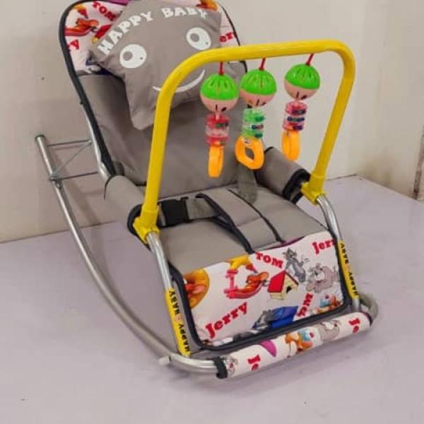 كرسي اطفال الهزاز الهندي